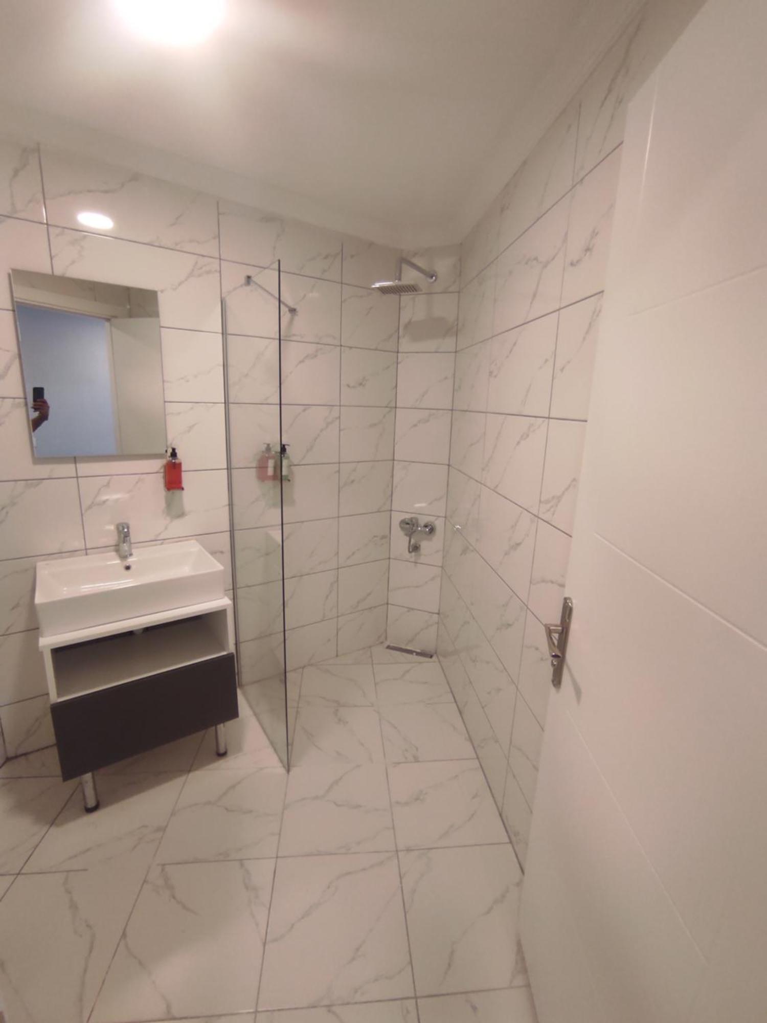 Hotel Cevvo Pendik Istanboel